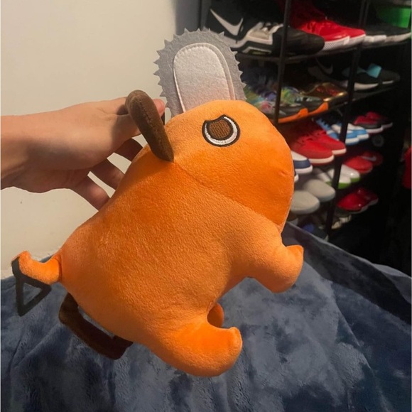 Chainsaw Man Pochita Plushie - Picture 2 of 3